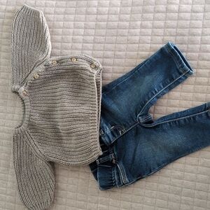 Infant Girls Outfit GAP JEANS/H&M SWEATER